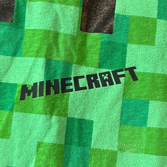 Minecraft Pixelated Green and Black Short Sleeve Tee - Picture 3 of 6